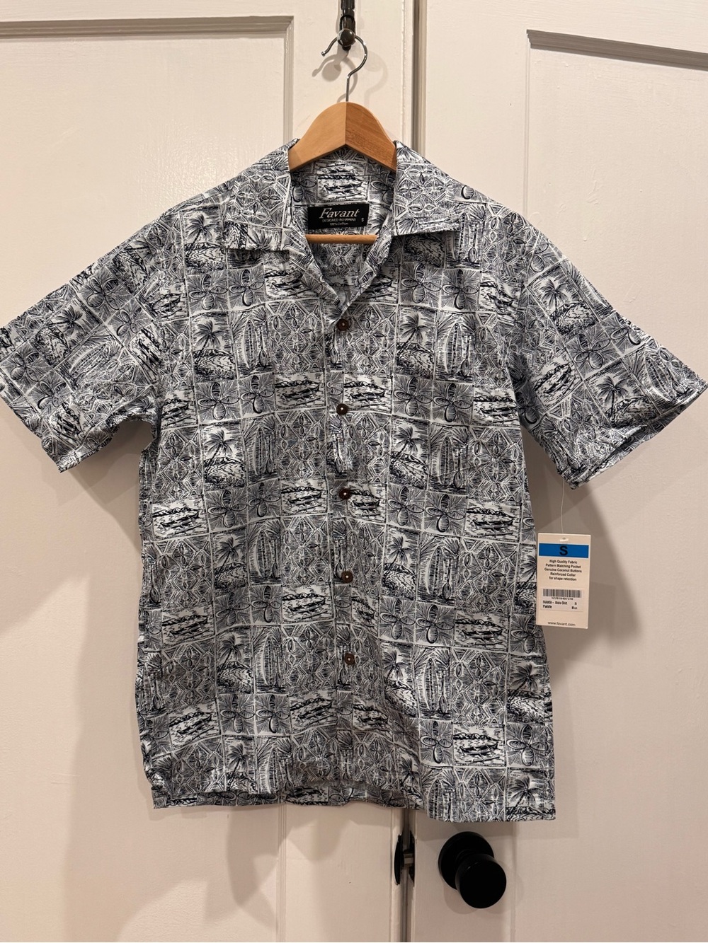 Favant Men's Short-Sleeve Button-Down Shirt in Black & White size Small NWT